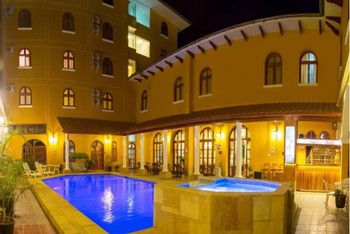 Grand Hotel Huanuco photo 2